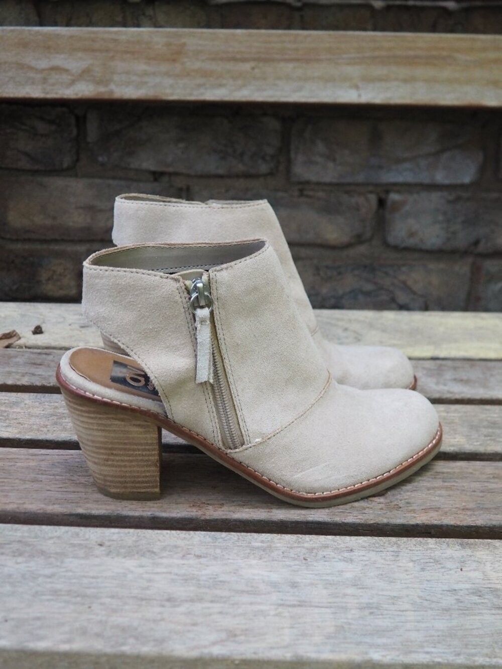 Dolce Vita slingback tassel zip ankle boot heeled summer booties taupe suede 7.5
